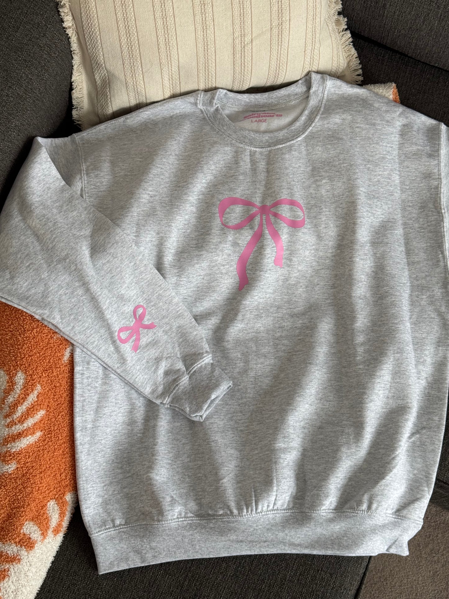 Bow Crewneck